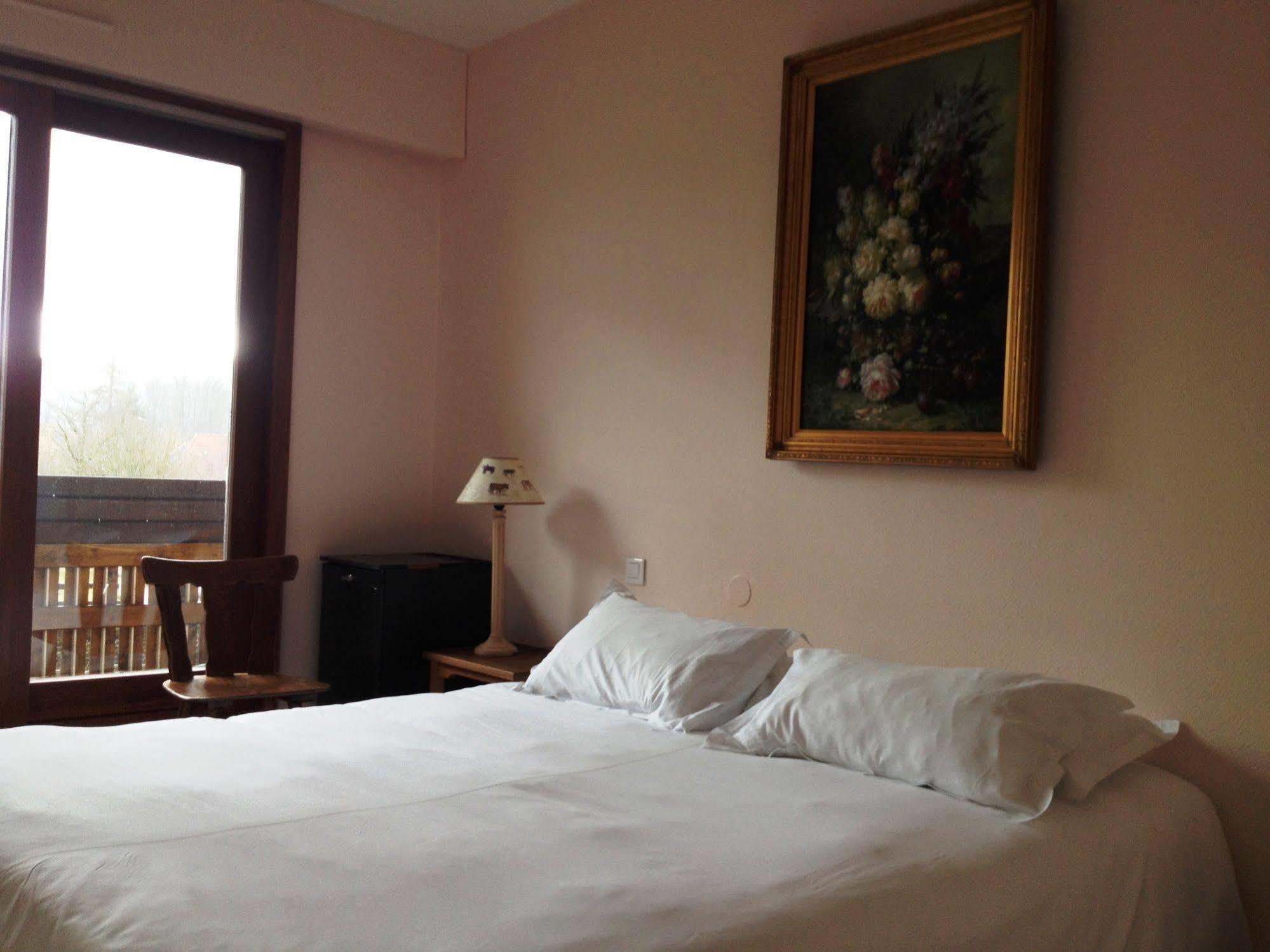 Hotel Les Cigognes Abreschviller Zewnętrze zdjęcie