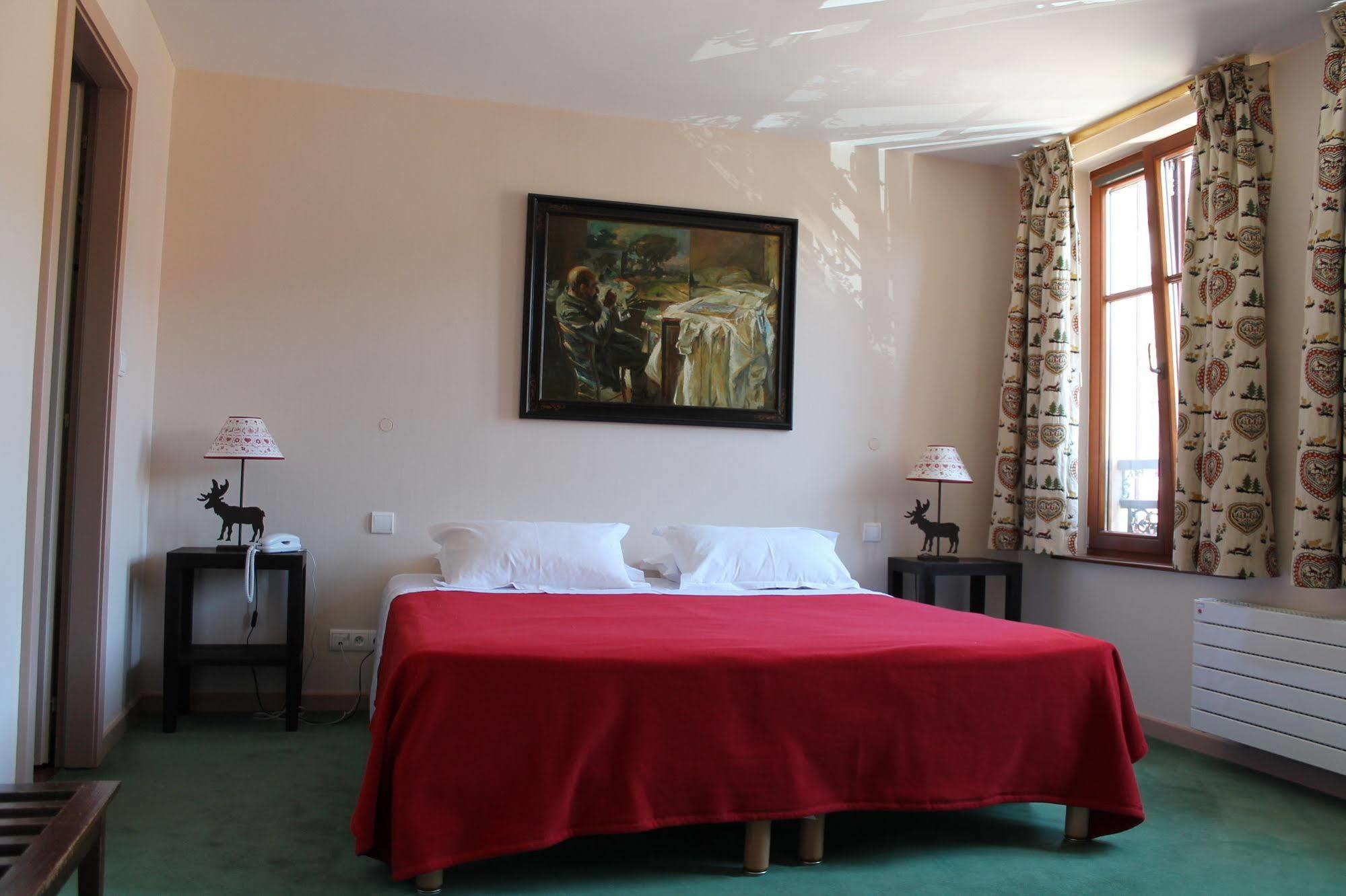 Hotel Les Cigognes Abreschviller Zewnętrze zdjęcie