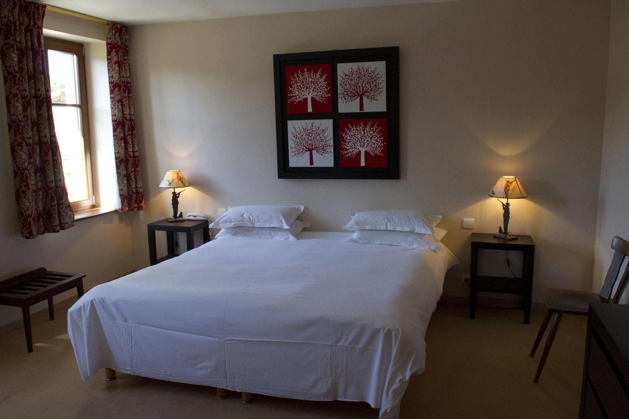 Hotel Les Cigognes Abreschviller Zewnętrze zdjęcie
