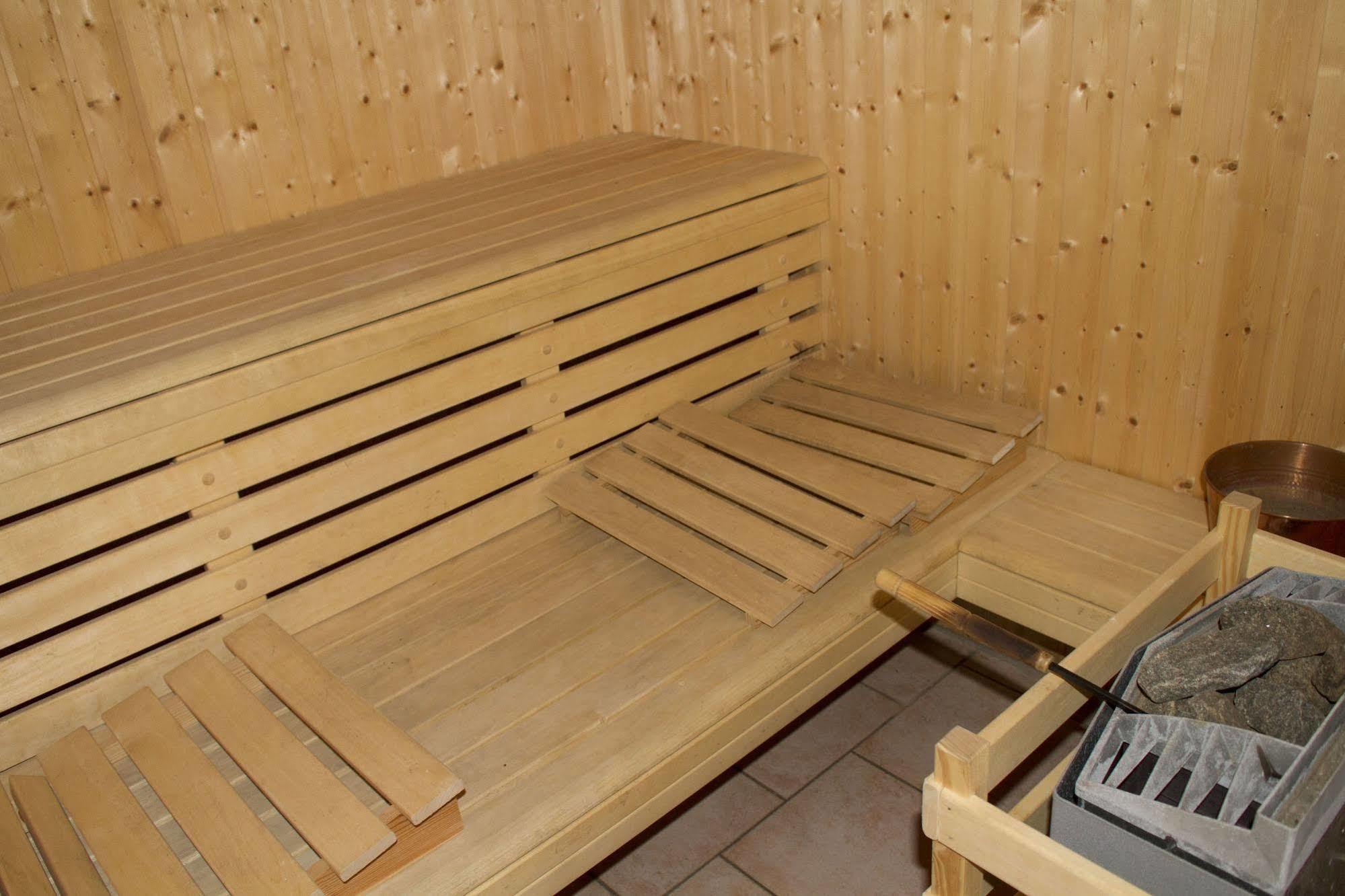Hotel Les Cigognes Abreschviller Zewnętrze zdjęcie